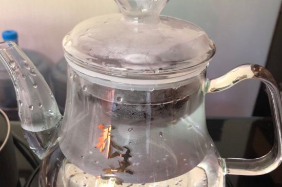 蒸茶和煮茶的區(qū)別，蒸茶和煮茶哪個好