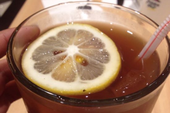 紅茶檸檬水的正確泡法，自制檸檬紅茶的做法竅門