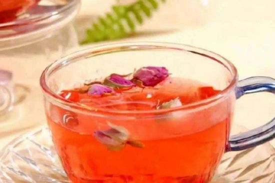 蜂蜜泡茶葉的副作用，蜂蜜泡茶葉有什么禁忌