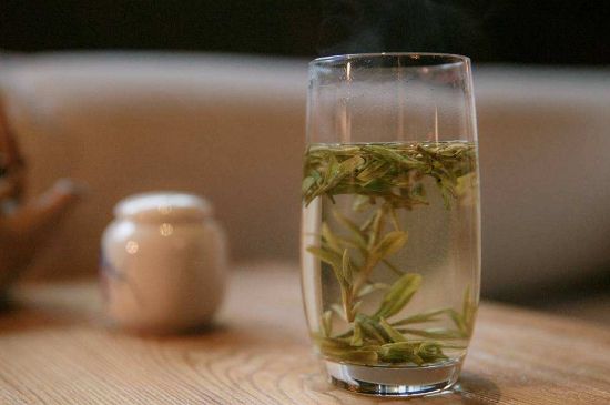 冷泡茶用什么茶葉最好，什么樣的茶適合冷泡？