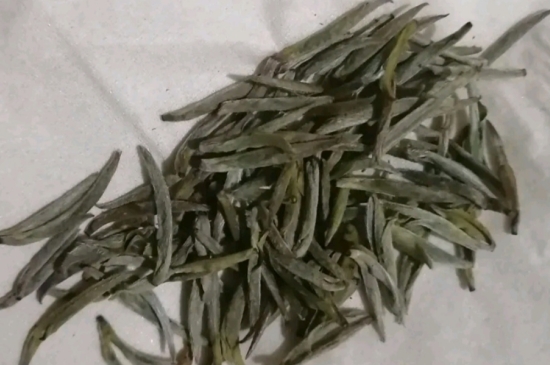 過期茶葉的八大妙用，過期的陳茶葉還能干什么用？