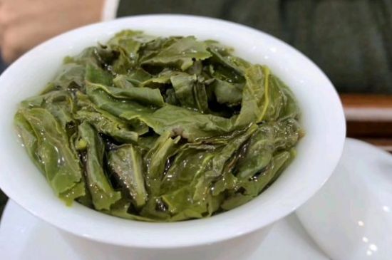 用紙巾辨別香精鐵觀音，鐵觀音香精如何分辨方法