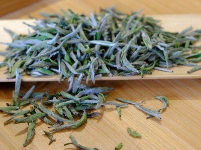 白毫銀針放幾年最好，白毫銀針什么年份最好？