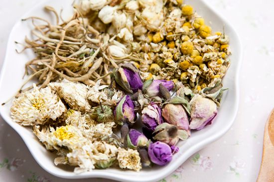 祛濕最有效的泡花茶，濕氣重適合泡什么花茶？