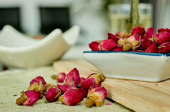 干玫瑰花泡水放幾顆，玫瑰花泡水一次放幾朵？