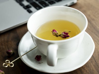 玫瑰花茶能豐胸嗎，天然豐胸花茶