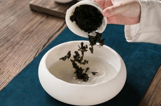 茶洗與茶盂區(qū)別圖片，怎樣使用茶盂和茶洗