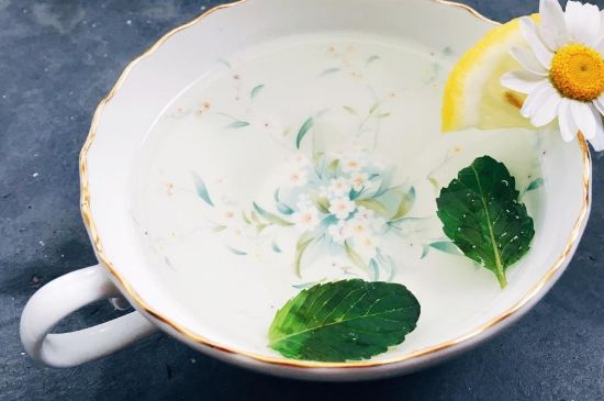 薄荷葉茶怎么制作，薄荷如何做成干茶葉