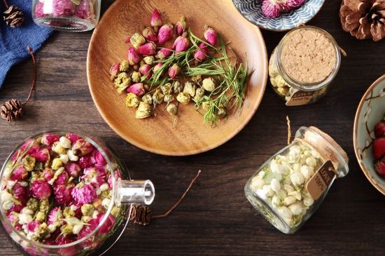 茉莉花和什么在一起喝好，茉莉花喝什么茶搭配？