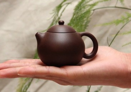 宜興紫砂壺四大經(jīng)典壺型叫什么，傳統(tǒng)紫砂四大名壺介紹