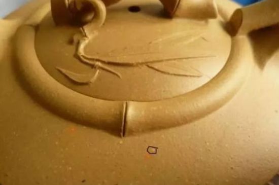 本山綠泥紫砂壺小黑點多嗎，真正本山綠泥會吐黑嗎？