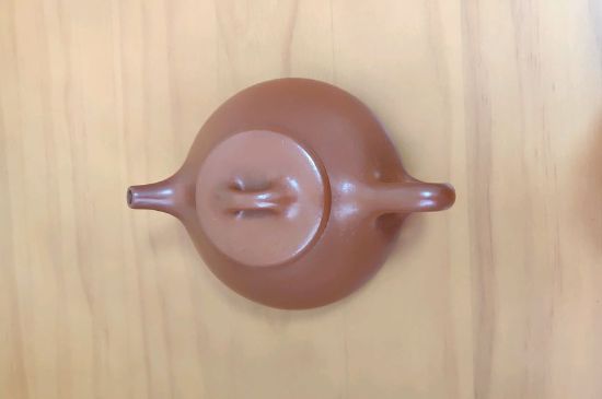 正宗紫砂壺多少錢一套，一套正宗宜興紫砂壺什么價格