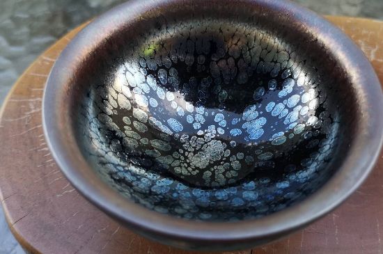 化工建盞是什么樣子的，建盞如何區(qū)分化工釉