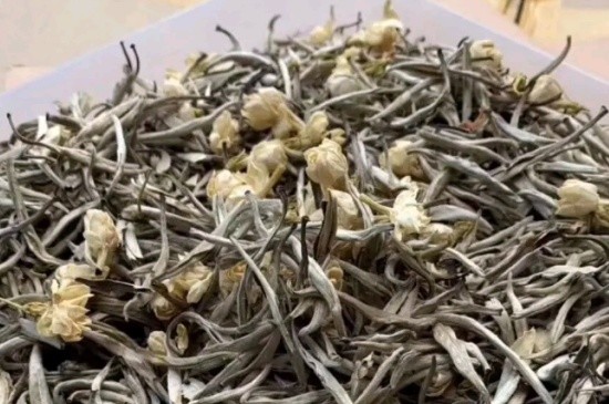 茉莉花花茶能煮嗎，喝茉莉花茶適合煮好還是泡好？