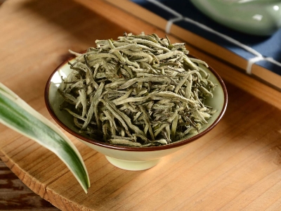 白茶煮好還是泡好喝，老白茶是泡還是煮？