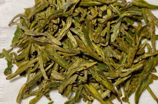 西湖龍井茶頭采和二采區(qū)別，明前龍井一采和二采什么味道？