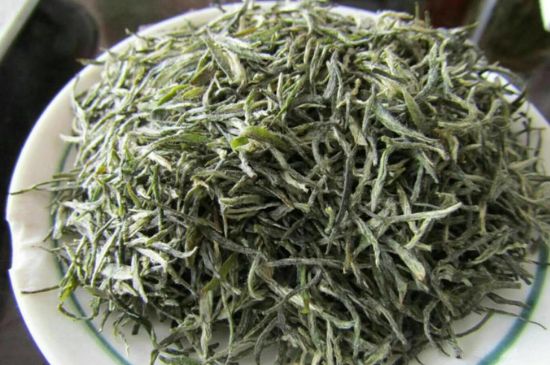 竹葉青和毛尖的區(qū)別，毛尖和竹葉青怎么分辨？