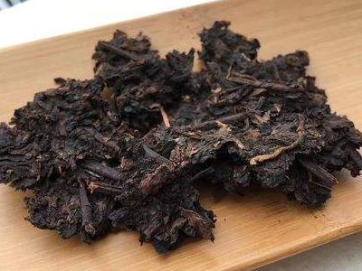 黑茶的功效與作用，長期喝黑茶有什么功效？