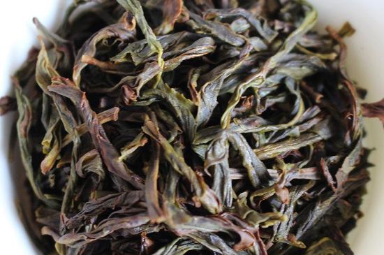 蜜蘭香和鴨屎香區(qū)別，鳳凰單樅鴨屎香vs蜜蘭香圖片對比