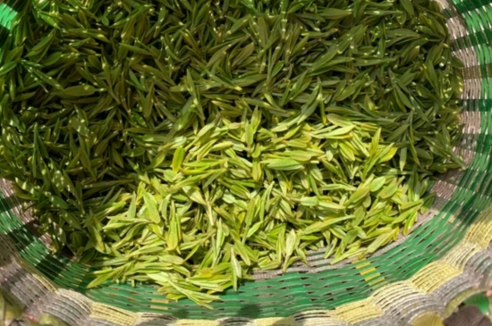 龍井是明前的好還是雨前的好，明前茶和雨前茶哪個(gè)好喝？