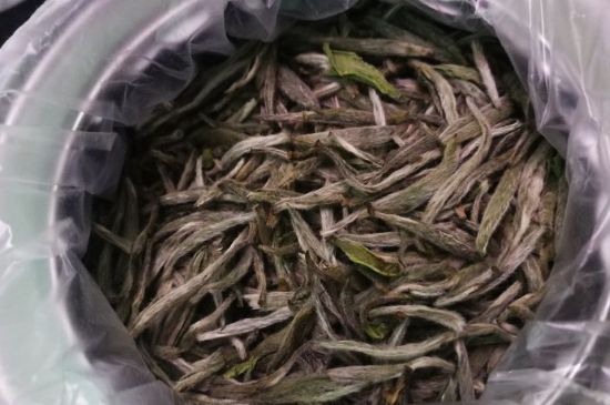 新白毫銀針和老白毫銀針的區(qū)別，新老白毫銀針的品質(zhì)特征