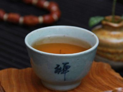 黑茶可以加水反復(fù)煮嗎，黑茶能煮幾次