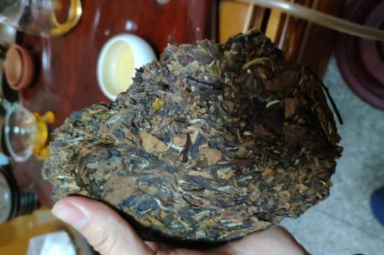 7年壽眉和2年白牡丹哪個好，老白茶壽眉與白牡丹的口感區(qū)別