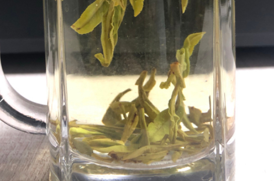 西湖龍井茶頭采和二采區(qū)別，明前龍井一采和二采什么味道？