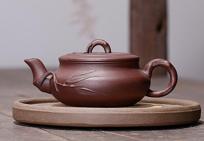 紫砂壺開壺的正確步驟，教你<a href=http://m.robertaspegne.com/chaju/zisha/ target=_blank class=infotextkey>紫砂壺保養(yǎng)</a>的方法